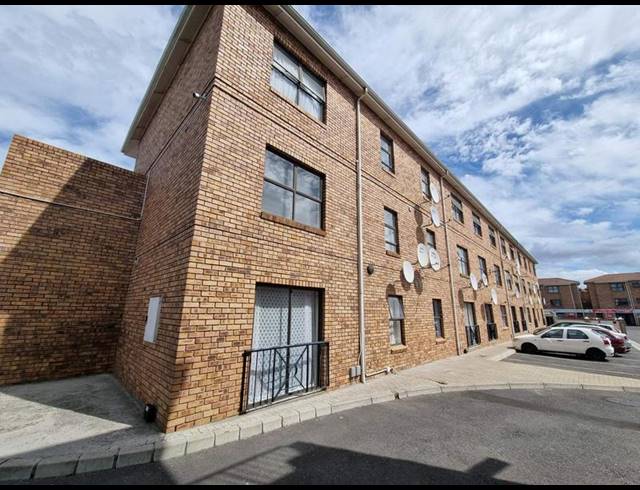 2 BEDROOM PROPERTY TO RENT IN ST DUMAS